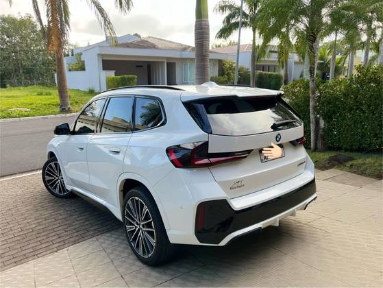 BMW X1 2.0 16V TURBO GASOLINA SDRIVE20I X-LINE STEPTRONIC